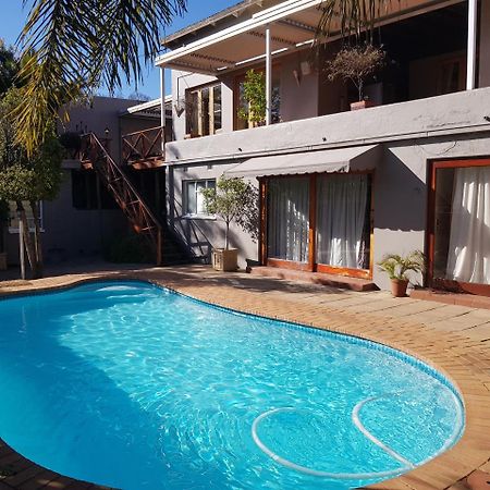 Mi Casa Su Casa Hotel Randburg Luaran gambar